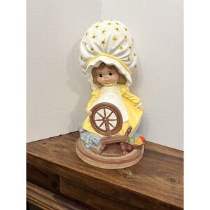 Vintage 1974 Byron‎ Molds Ceramic Girl In Bonnett Signed By Artist 1978